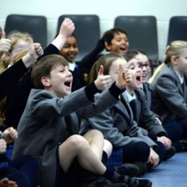 如何申请2025年的英国顶尖私立学校？